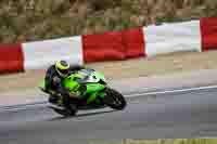 cadwell-no-limits-trackday;cadwell-park;cadwell-park-photographs;cadwell-trackday-photographs;enduro-digital-images;event-digital-images;eventdigitalimages;navarra;no-limits-trackdays;peter-wileman-photography;racing-digital-images;trackday-digital-images;trackday-photos